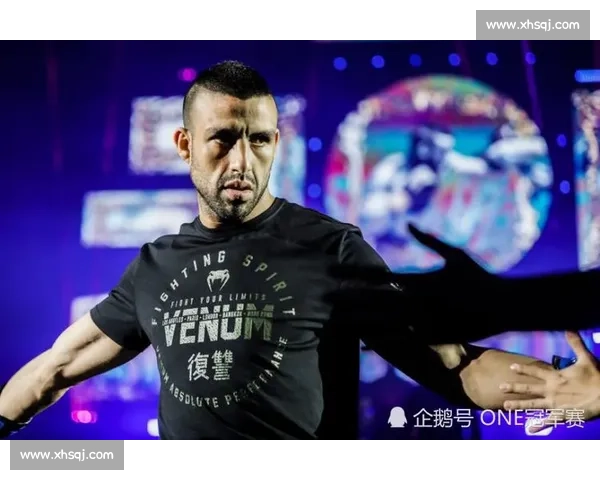 罗根艾尔索对决陈亚伟巅峰之战引爆擂台荣耀时刻全城瞩目格斗传奇诞生